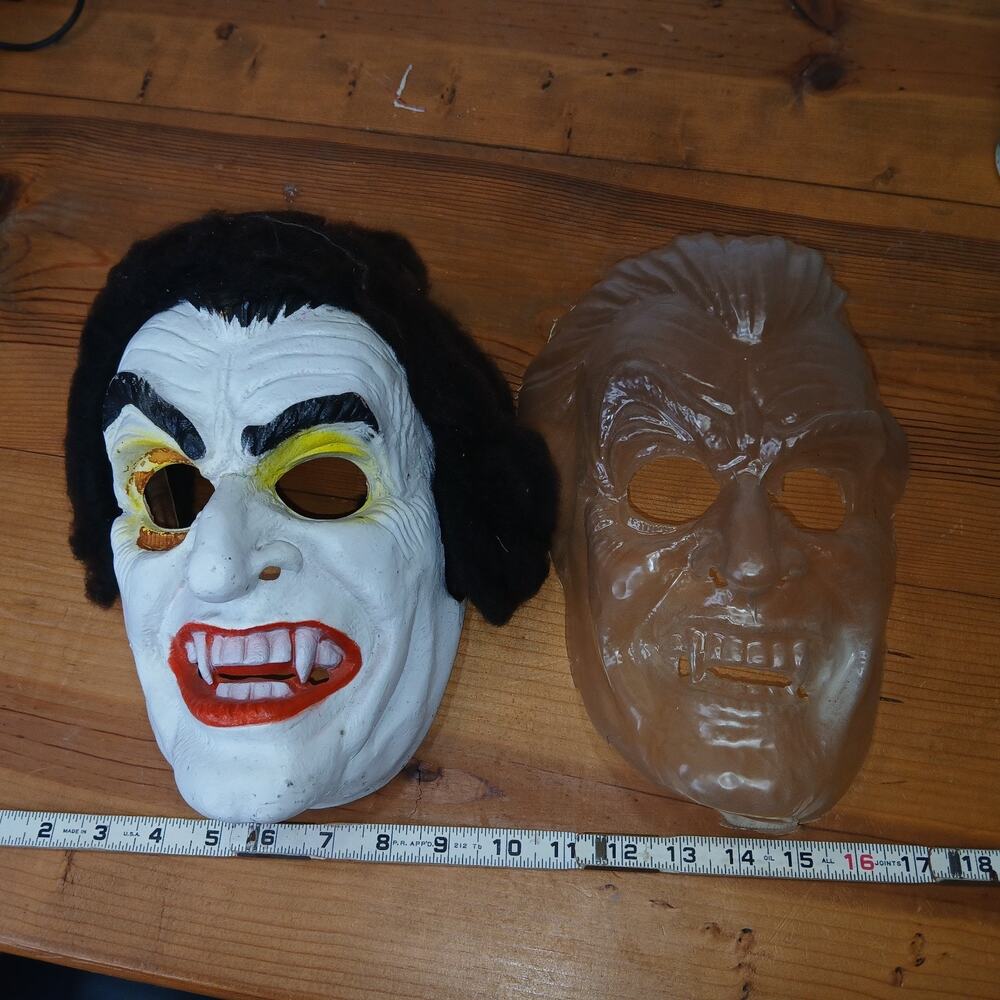 FESTIVAL 81 Vintage Cesar Dracula Vampire Halloween Mask w/Insert & Hair used